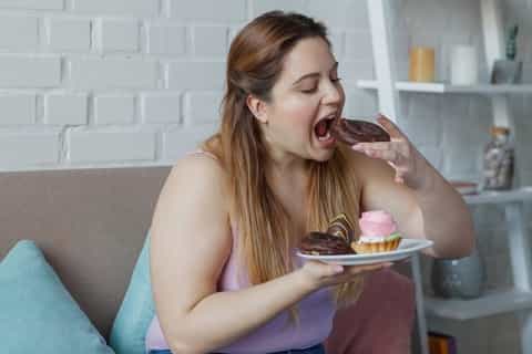 糖質の多い食事が肥満の原因
